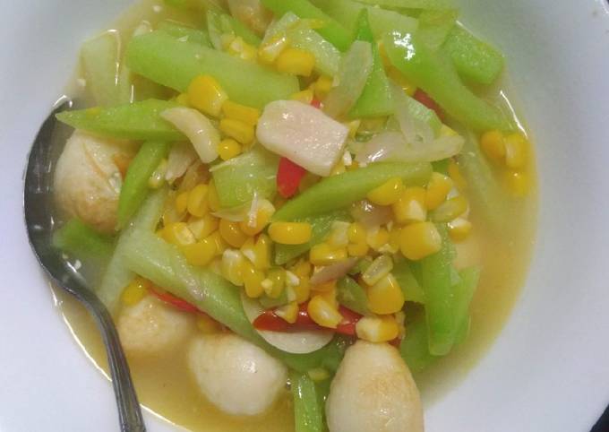 Bagaimana cara memasak Tumis labu siyam untuk Idul Fitri yang istimewa