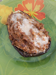 Una foto de Berenjena rellena carne picada
