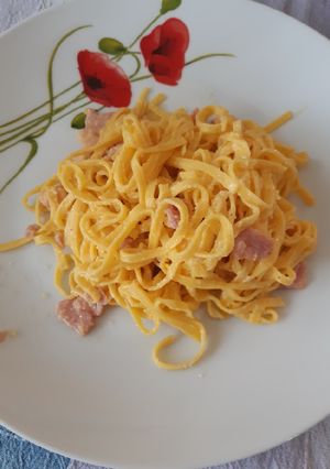 A picture of 20 minutes carbonara.