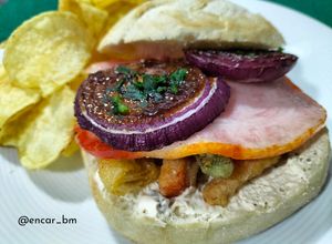 Foto principal de Redondito de magreta, verduras, queso y Hoisin en Airfryer