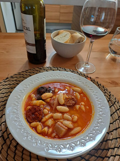 Una foto de Fabada asturiana (olla express)