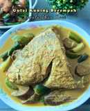Gulai Kuning Berempah Kepala Ikan Kaci