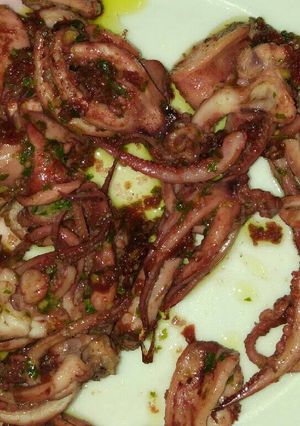 Una foto de Calamares al ajillo con coñac