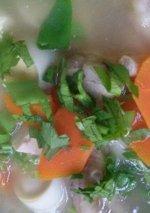 Foto resep sup ceker mix telur puyuh
