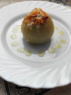 Una foto de Cebolla rellena de chistorra