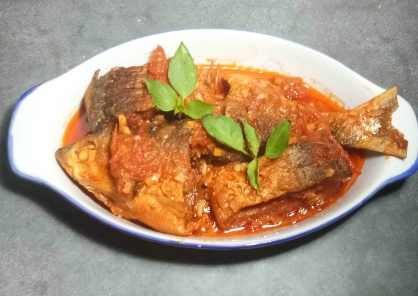 Bandeng rica-rica khas Manado
