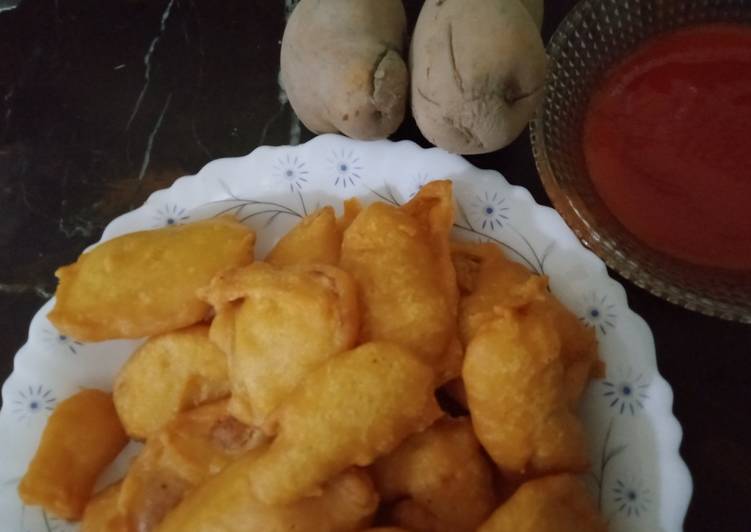 Recipe of Yummy Aalo pakora