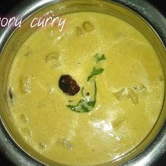 A picture of Chena moru curry.