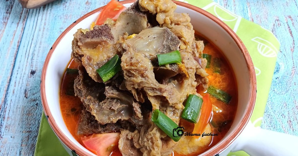 Soto tangkar tulang sapi khas betawi
