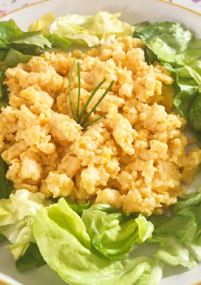 Húsvéti tojásos nokedli recept fotója