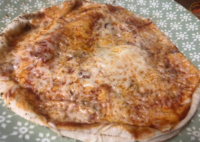 Step-by-Step Guide to Make Homemade Easy fast 3 minute pizza