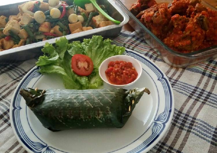 Cara buat Nasi bakar ikan tongkol yang enak dan Mudah Dibuat
