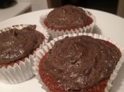 Una foto de glaseado para cupcakes