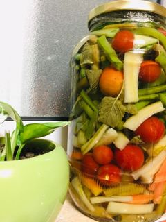 عکسی از دستور ترشی مخلوط