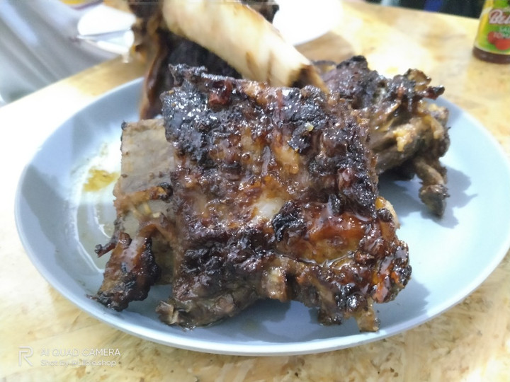 Langkah Mudah untuk Menyiapkan Iga Sapi Madu Bakar Teflon, Lezat