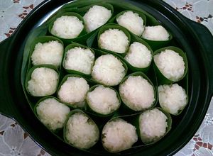 Hình của món Cơm Rượu Miền Nam.