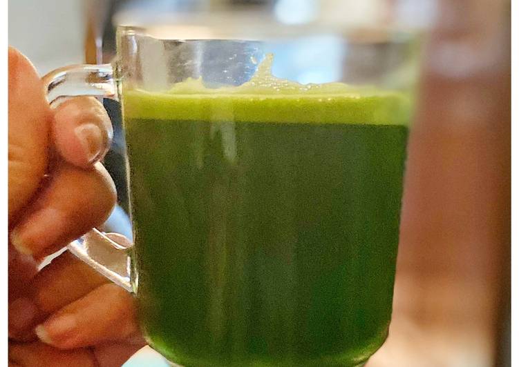 Bagaimana Membuat Simply Green Press Juice yang Bisa Manjain Lidah