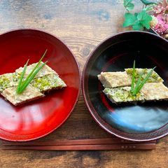 A picture of Japanese Chicken Tsukune (Chicken Cake).