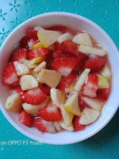 صورة لوصفة 🍌🍓🍏سلطة الفواكه 🍏🍓🍌