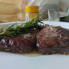 A picture of Steak meltique.