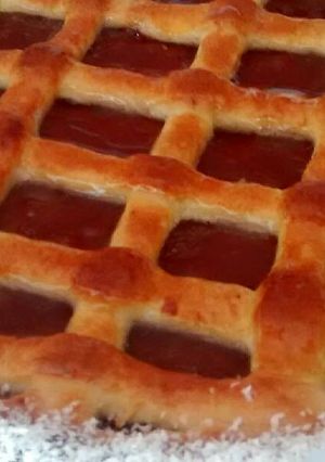 Una foto de Pasta frola fácil con harina leudante