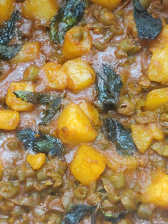 A picture of Beans Potato Curry.