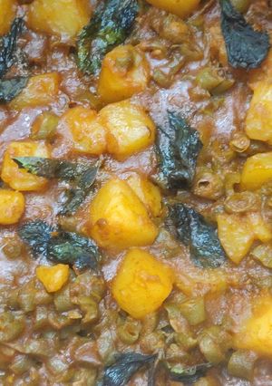 A picture of Beans Potato Curry.