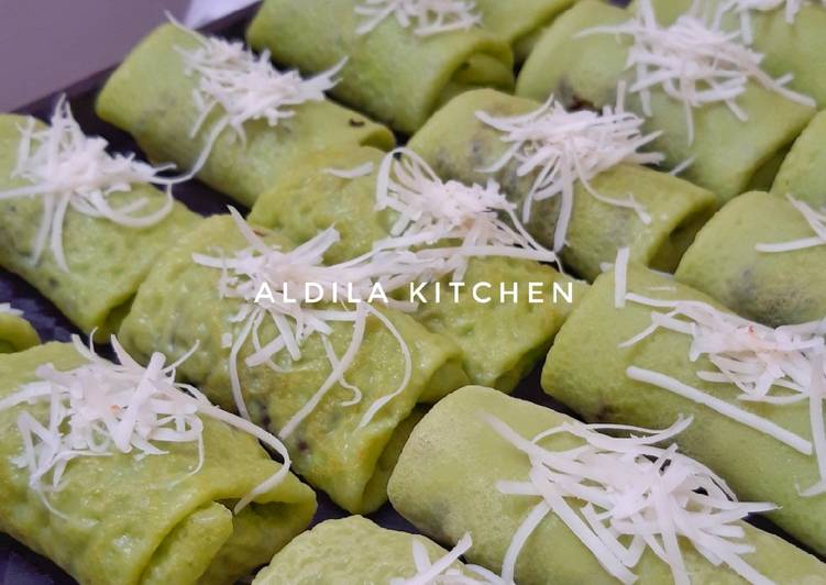 Resep Dadar Gulung Pandan Anti Gagal