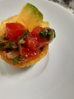 Una foto de Niditos o sombreros de plátano rellenos