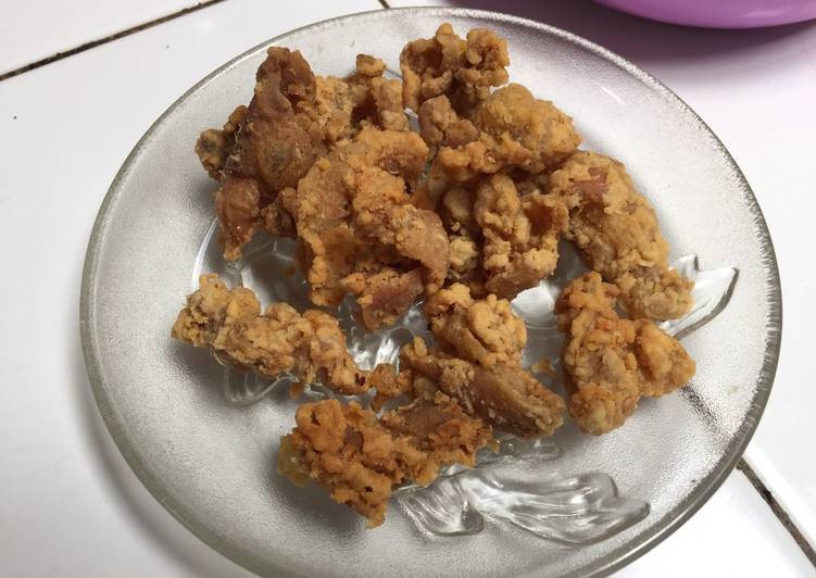 Kulit Ayam Goreng Tepung