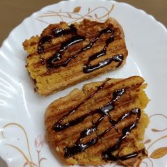 A picture of Caramelized Apple and Chocolate Sandwich.