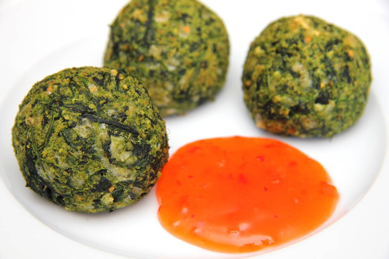 Spenótos-sajtos gombóc recept recept fotó