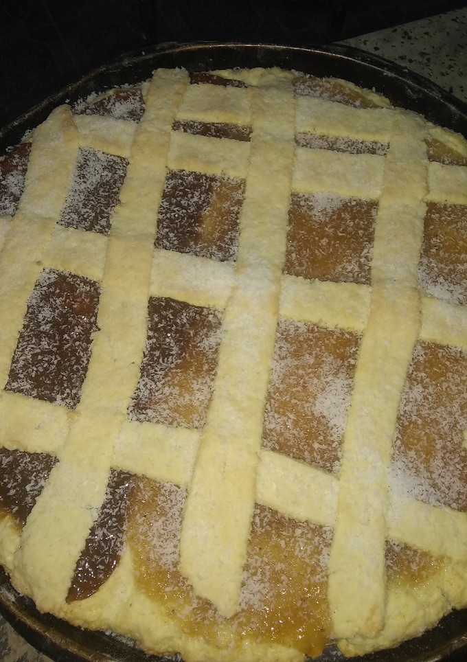 Una foto de Pasta frola de membrillo y dulce de leche