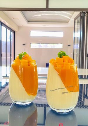 A picture of Mango Panna Cotta.