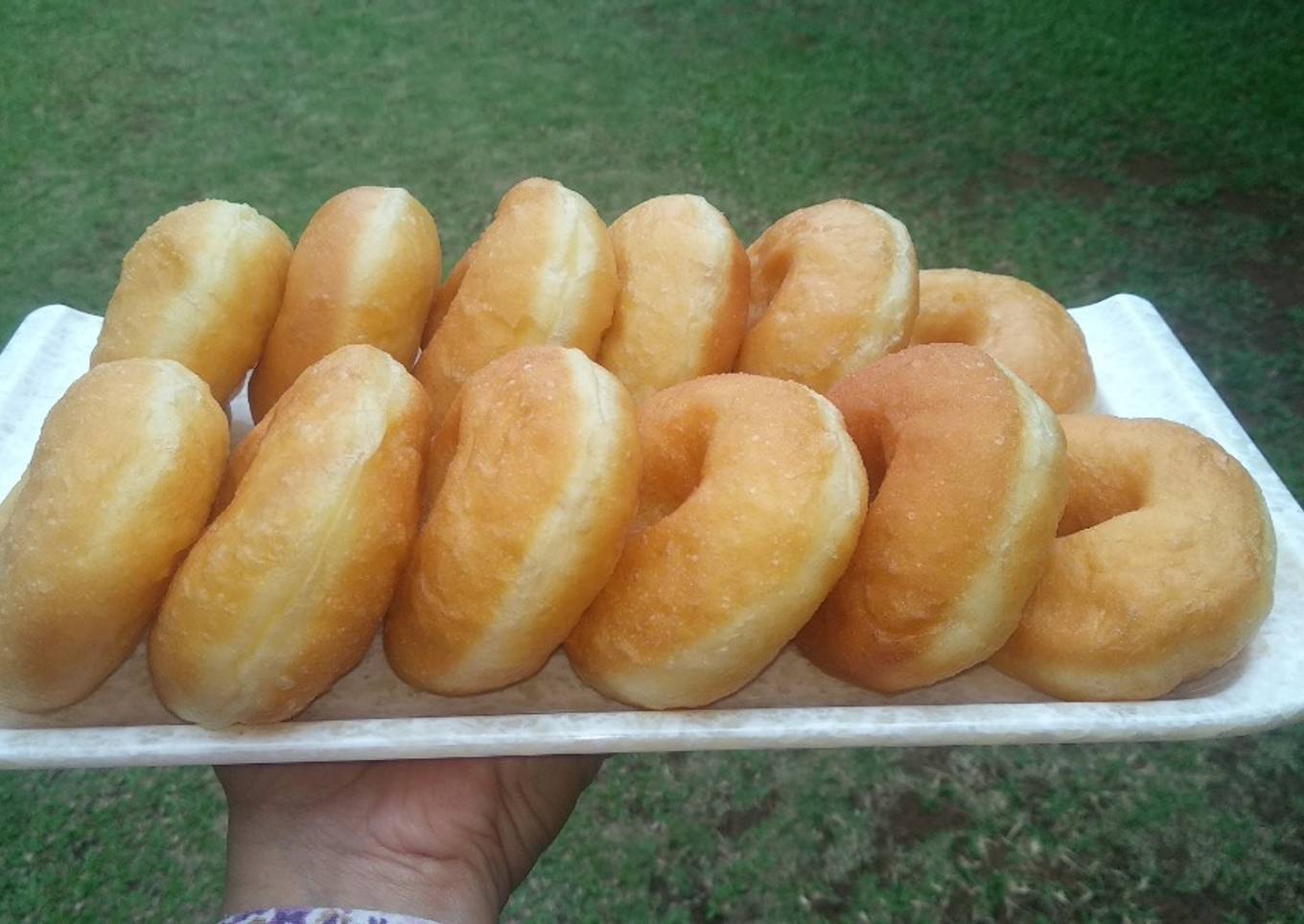 Cara mudah membuat donat hanya diaduk aduk saja hasil kokoh empuk lembut menul menul