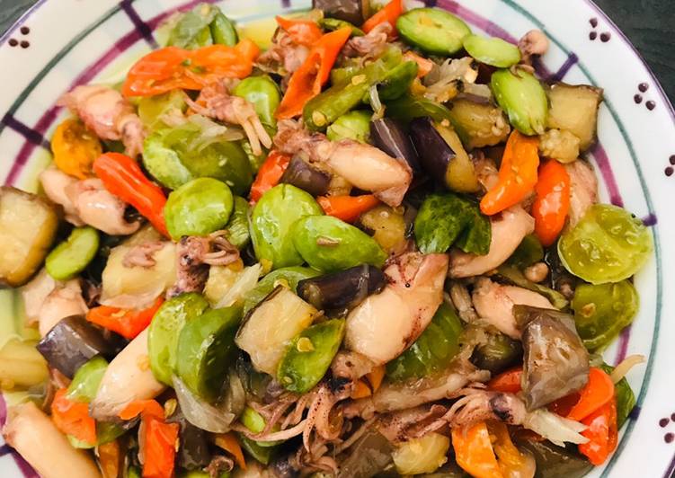 Oseng baby cumi terong pete