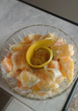 Una foto de Ensalada de mango y tomate de árbol