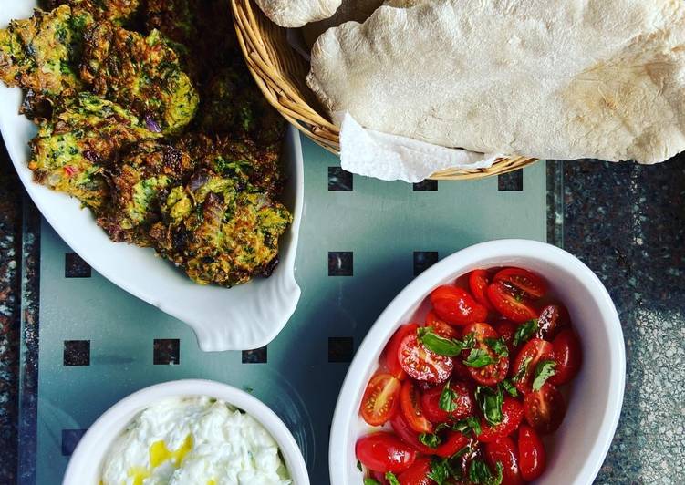 Simple Way to Make Homemade Courgette Fritters (Kolokithokeftedes)