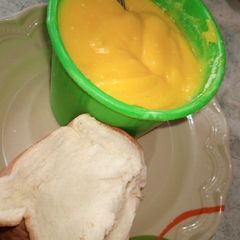 A picture of Custard pap.