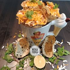 A picture of Papad cone bhel.