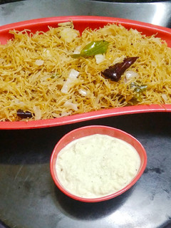 கம்பு சேமியா உப்புமா (Kambu semiya upma recipe in tamil) செய்முறை முக்கிய புகைப்படம்
