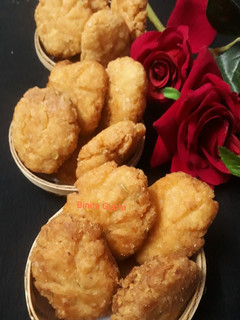 ठेकुआ (Thekua recipe in hindi) रेसिपी मुख्य फोटो