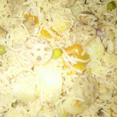 A picture of Mix veg rice.