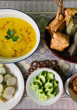 Foto resep Opor Ayam Bumbu Kuning