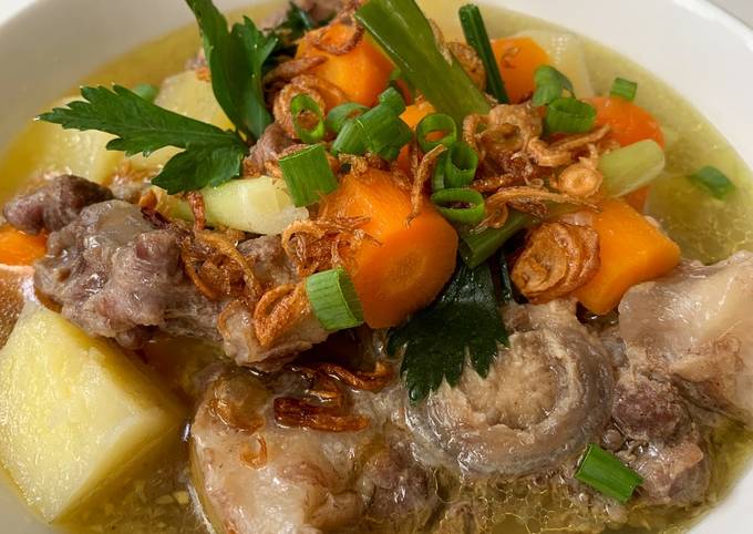 Resep Sop Buntut Ala Ibu Samino Oleh Giegietz Lynkz Cookpad