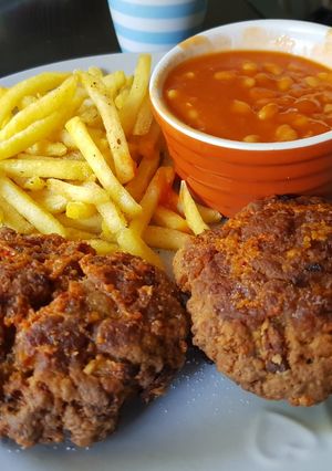 A picture of My Homemade Beef & Pork Cheesey Burgers.