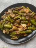 Tigania - mit Pilzen und Spargel