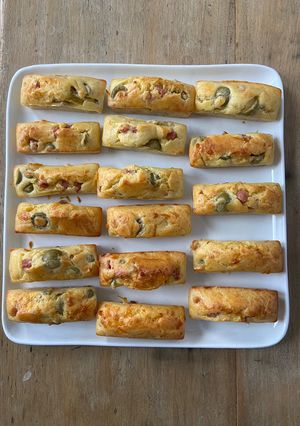 Une photo de Mini cake aux olives et jambon