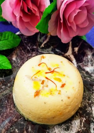 भापा दोई (bhapa doi recipe in Hindi) रेसिपी मुख्य फोटो