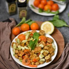 A picture of Tofu-Chickpeas Summer Salad.